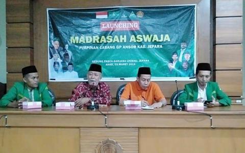 Peserta mengikuti agenda kaderisasi PCNU Pengurus Cabang Kabupaten Aceh Singkil
